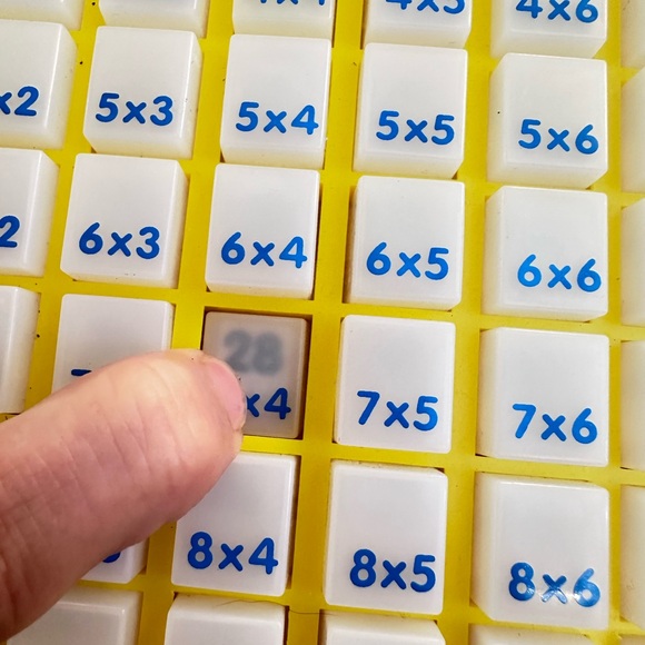 Magic Math multication table - Picture 2 of 4